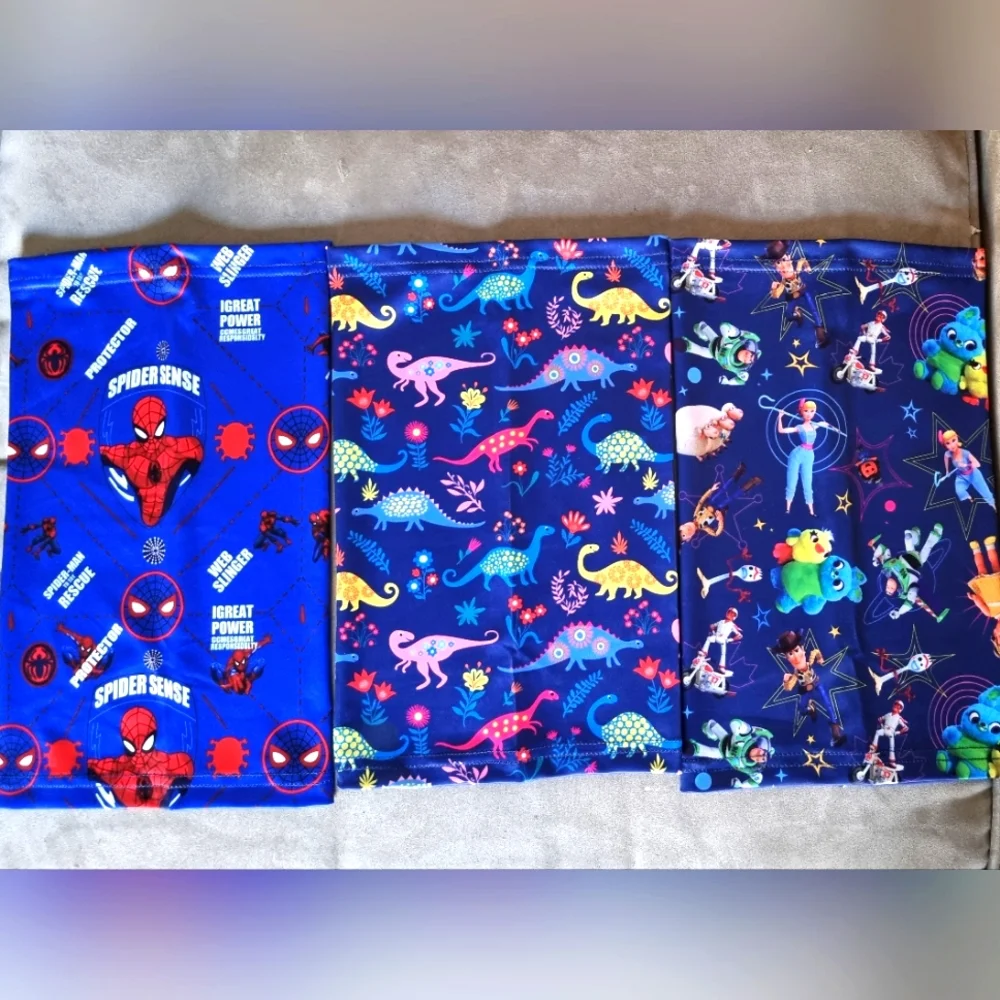 NWOT 3pk kids gaitor face covers